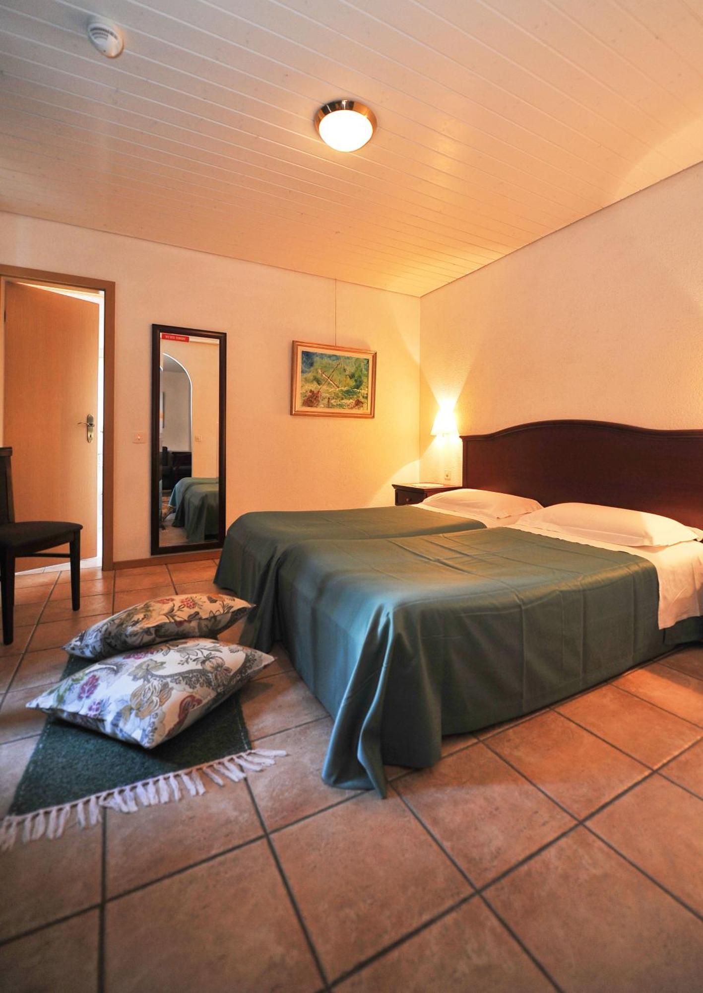 Hotel Ristorante Grotto Serta Lamone
